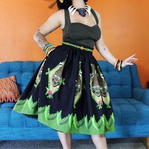 The Oblong Box Shop ( TOBS ) Pinup Tiki Skirt